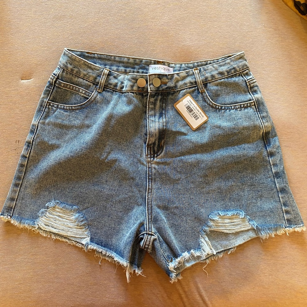 Double Button High-waisted Jean Shorts- Vestique